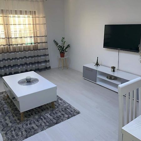 Apartman Arno Apartamento Saraievo Exterior foto